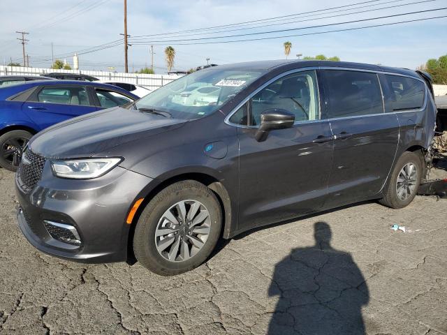 CHRYSLER PACIFICA H 2022 with VIN 2C4RC1L74NR184210 - Photo from auction