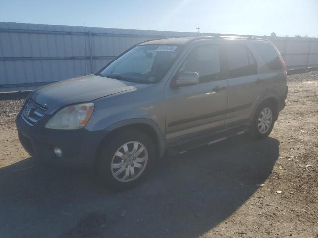HONDA CR-V 2006 with VIN JHLRD68856C012681 - Photo from auction
