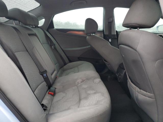 Photo 10 from auction – 2012 HYUNDAI SONATA HYB with VIN KMHEC4A42CA039883