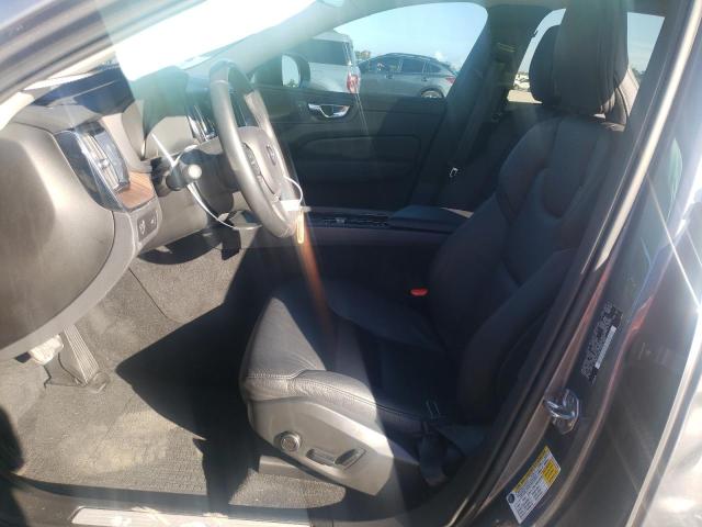 Photo 7 from auction – 2021 VOLVO XC60 T5 MO with VIN YV4102DK9M1820389