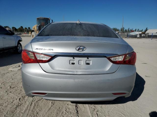 Photo 6 from auction – 2013 HYUNDAI SONATA SE with VIN 5NPEC4AC4DH524290
