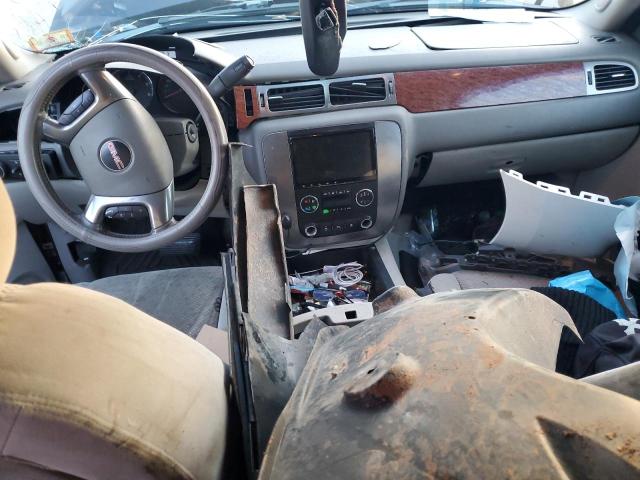 Photo 8 from auction – 2007 GMC YUKON with VIN 1GKFK13057J390012