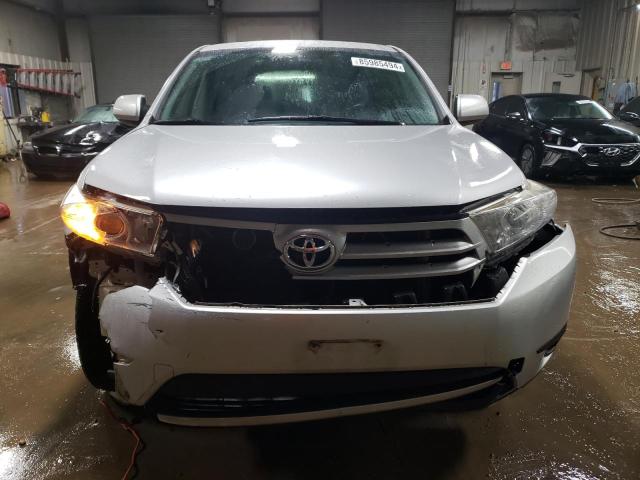 Photo 5 from auction – 2013 TOYOTA HIGHLANDER with VIN 5TDBK3EH2DS239152