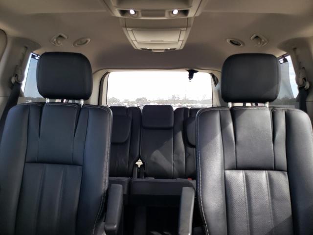 Photo 10 from auction – 2016 CHRYSLER TOWN & COU with VIN 2C4RC1CG6GR191663
