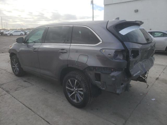 Foto 2 de la subasta – 2018 TOYOTA HIGHLANDER con VIN 5TDJZRFH2JS523160