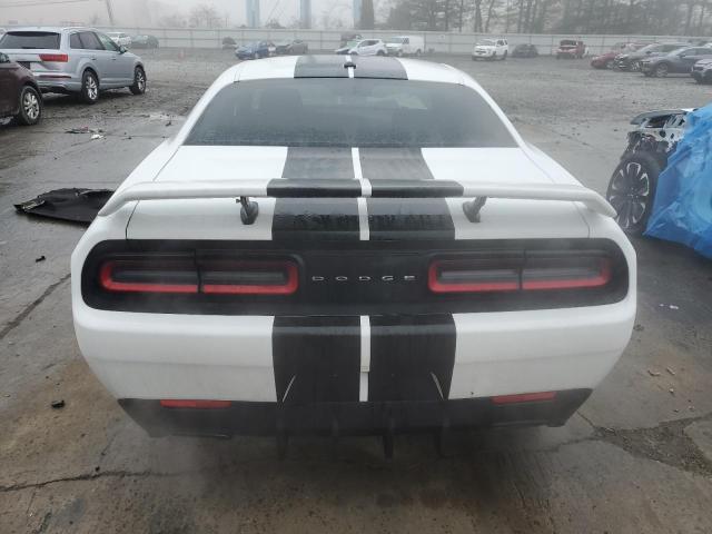 Photo 6 from auction – 2016 DODGE CHALLENGER with VIN 2C3CDZAG7GH200837