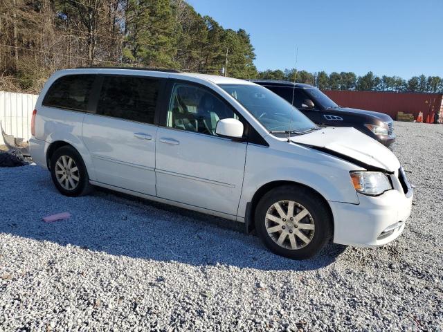 Photo 4 from auction – 2015 CHRYSLER TOWN & COU with VIN 2C4RC1AG1FR675404