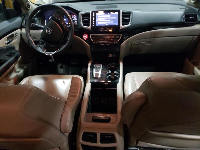 Photo 8 from auction – 2017 HONDA PILOT TOUR with VIN 5FNYF5H93HB018538