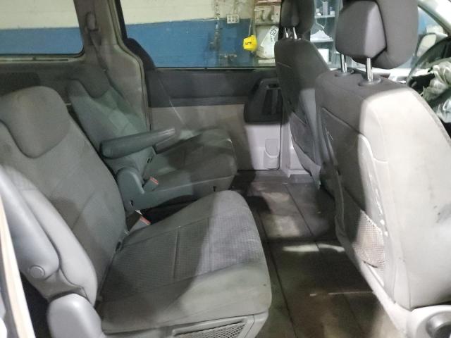 Photo 11 from auction – 2010 CHRYSLER TOWN & COU with VIN 2A4RR5D13AR351984