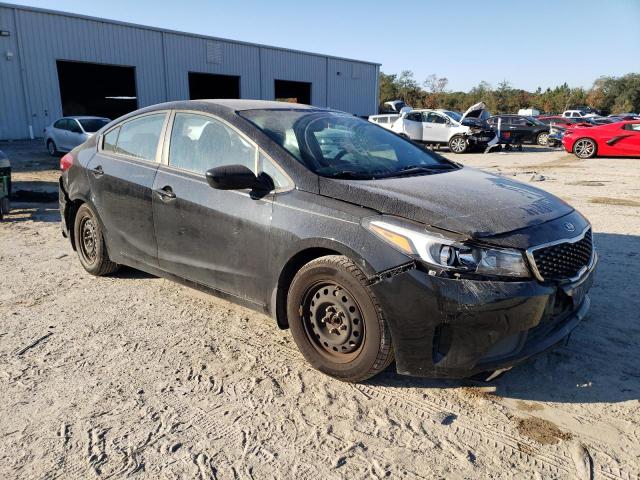 Photo 4 from auction – 2017 KIA FORTE LX with VIN 3KPFK4A75HE106728