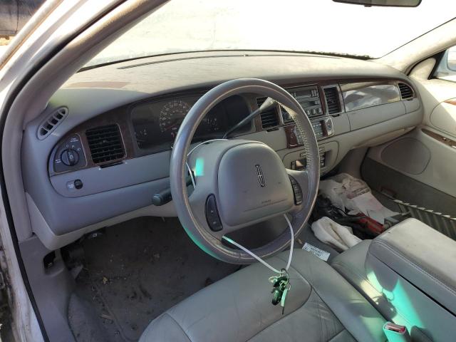 Photo 8 from auction – 2000 LINCOLN TOWN CAR E with VIN 1L1FM81W2YY852957