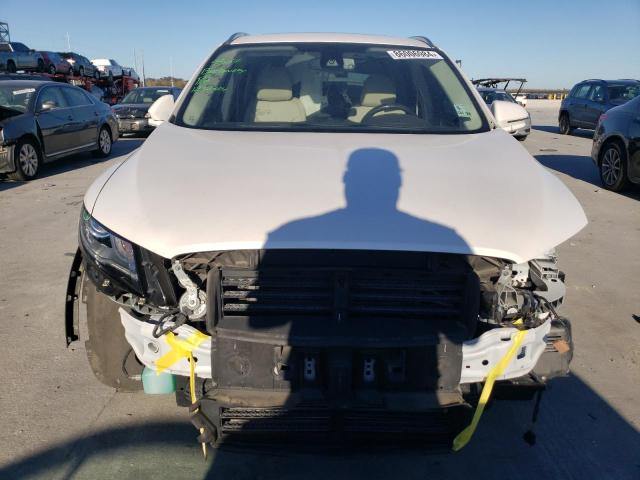 Photo 5 from auction – 2019 LINCOLN MKC RESERV with VIN 5LMCJ3C92KUL50675