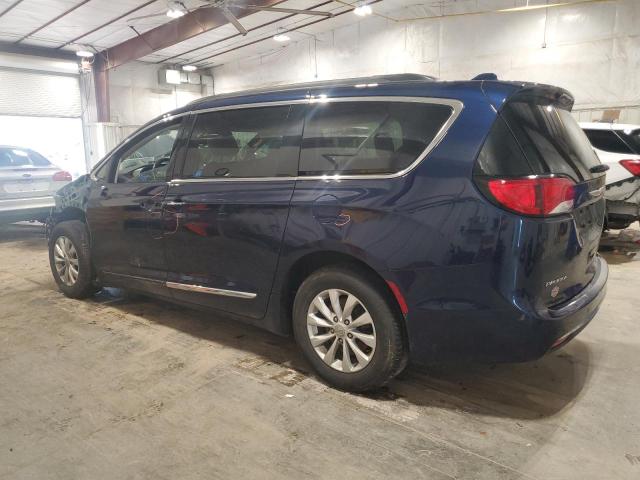 Photo 2 from auction – 2017 CHRYSLER PACIFICA T with VIN 2C4RC1BG2HR704894
