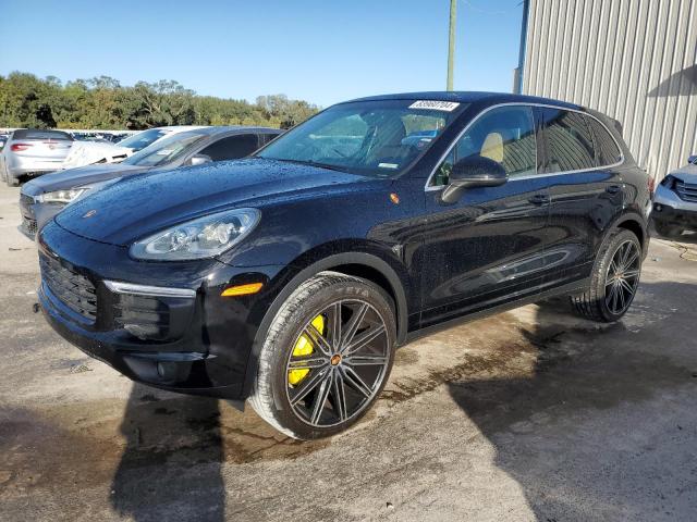 PORSCHE CAYENNE 2016 with VIN WP1AA2A21GKA10966 - Photo from auction