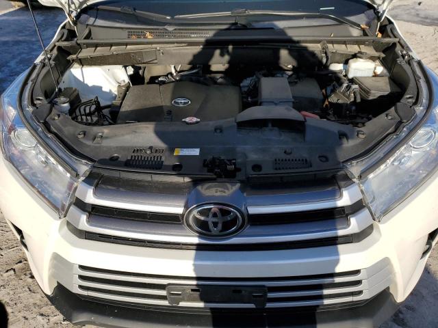 Photo 12 from auction – 2019 TOYOTA HIGHLANDER with VIN 5TDJZRFH6KS616068