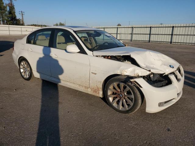 Photo 4 from auction – 2011 BMW 328 I with VIN WBAPH7C55BE683212