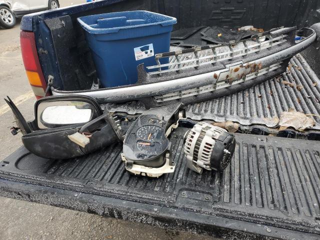 Photo 12 from auction – 2000 CHEVROLET SILVERADO with VIN 2GCEK19TXY1164052