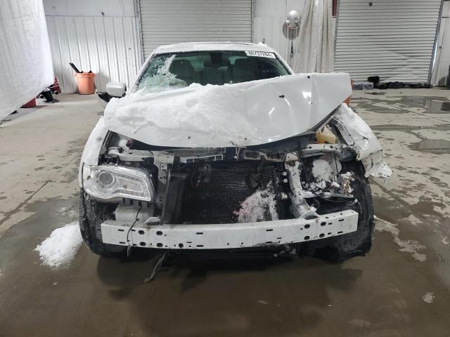 Photo 5 from auction – 2016 CHRYSLER 300 LIMITE with VIN 2C3CCARGXGH225093
