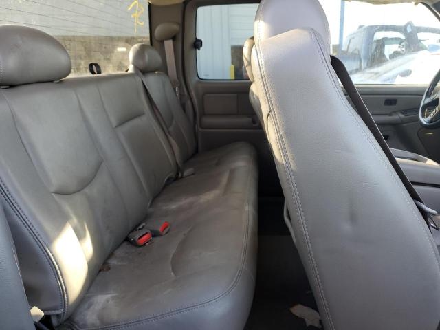 Photo 10 from auction – 2004 GMC NEW SIERRA with VIN 2GTEC19T141401759