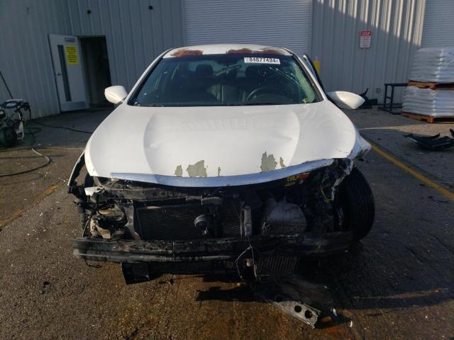Photo 5 from auction – 2011 HYUNDAI SONATA SE with VIN 5NPEC4AB6BH198836