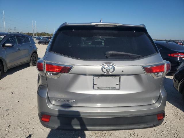 Photo 6 from auction – 2016 TOYOTA HIGHLANDER with VIN 5TDZKRFH2GS173657