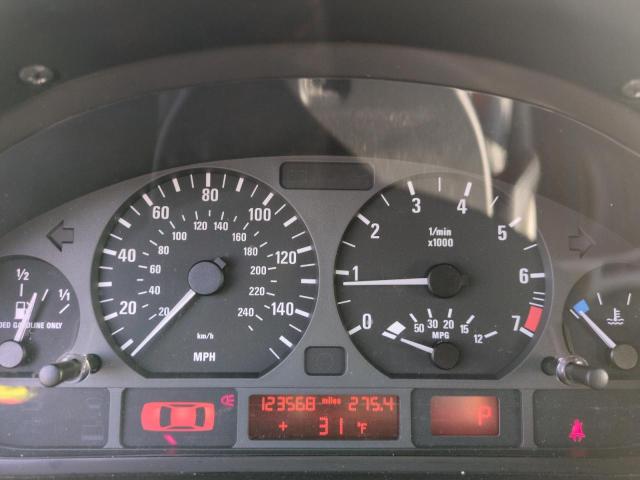 Photo 9 from auction – 2005 BMW 325 I with VIN WBAET37465NJ90840
