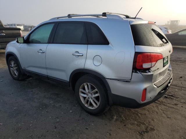 Photo 2 from auction – 2015 KIA SORENTO LX with VIN 5XYKTCA61FG605085