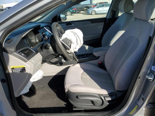 Photo 7 from auction – 2016 HYUNDAI SONATA SE with VIN 5NPE24AF1GH396561