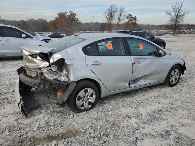 Photo 3 from auction – 2017 KIA FORTE LX with VIN 3KPFL4A76HE006781