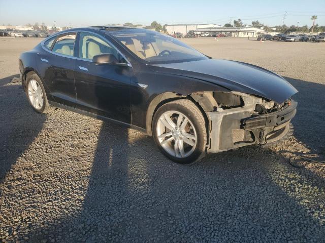 Photo 4 from auction – 2013 TESLA MODEL S with VIN 5YJSA1DN6DFP23022