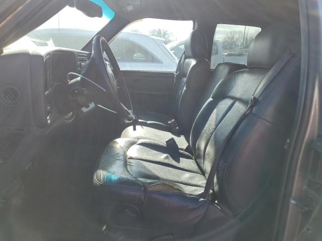 Photo 7 from auction – 2000 CHEVROLET SILVERADO with VIN 1GCEK19T3YE356783