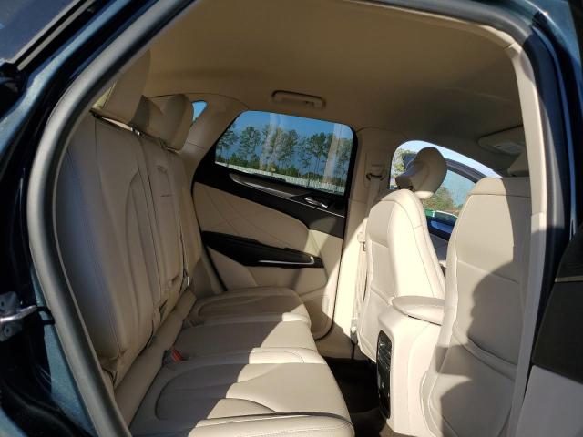 Photo 11 from auction – 2019 LINCOLN MKC with VIN 5LMCJ1C93KUL22890