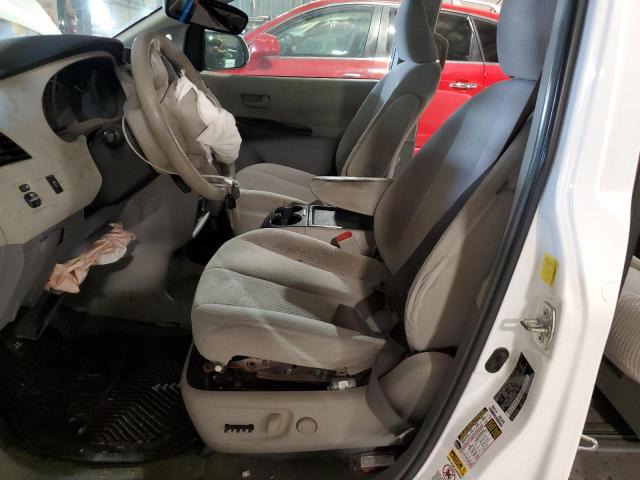 Photo 7 from auction – 2011 TOYOTA SIENNA LE with VIN 5TDKK3DC2BS101856