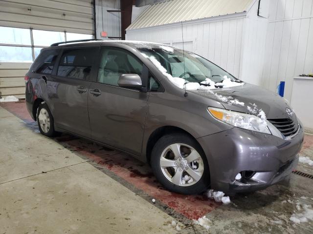 Photo 4 from auction – 2011 TOYOTA SIENNA LE with VIN 5TDKK3DC3BS033423