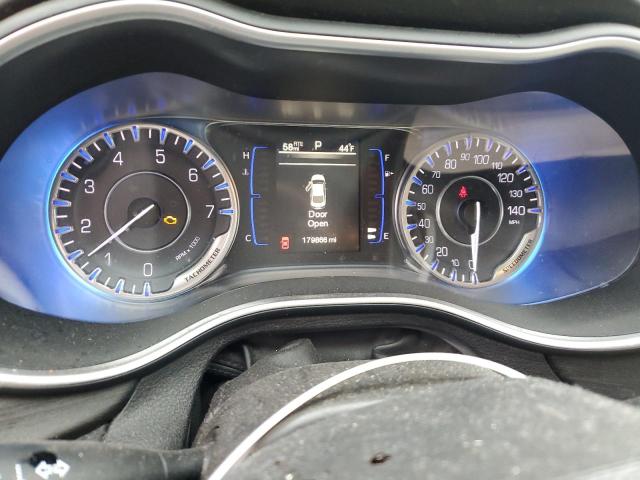 Photo 9 from auction – 2015 CHRYSLER 200 LIMITE with VIN 1C3CCCAB4FN538190