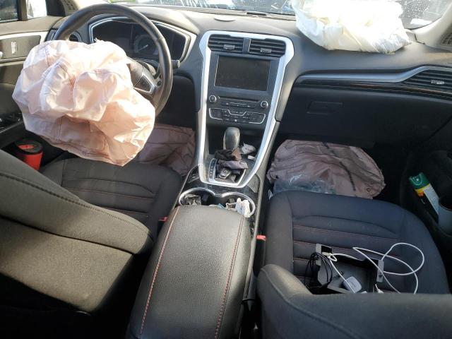 Photo 8 from auction – 2016 FORD FUSION SE with VIN 3FA6P0T99GR322698