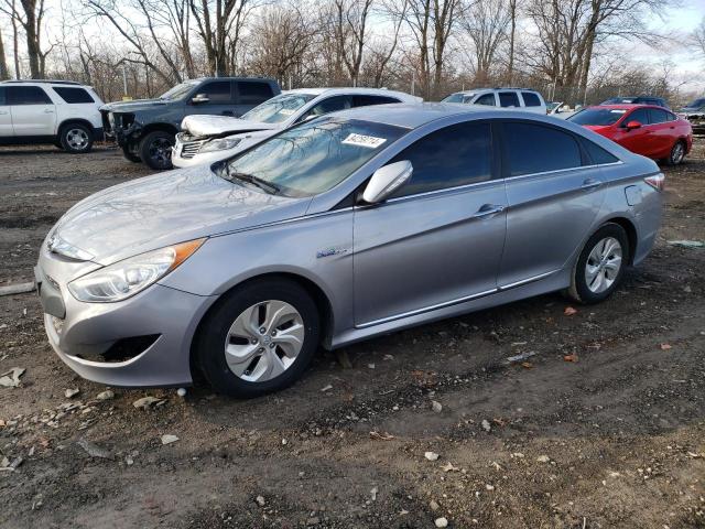 HYUNDAI SONATA HYB 2015 with VIN KMHEC4A49FA137328 - Photo from auction
