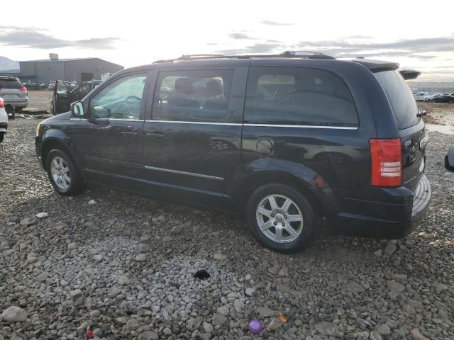 Photo 2 from auction – 2010 CHRYSLER TOWN & COU with VIN 2A4RR5D16AR226378