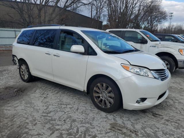 Photo 4 from auction – 2011 TOYOTA SIENNA XLE with VIN 5TDDK3DC3BS015867