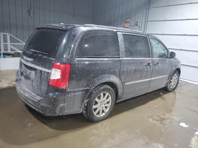 Photo 3 from auction – 2016 CHRYSLER TOWN & COU with VIN 2C4RC1BG5GR280917