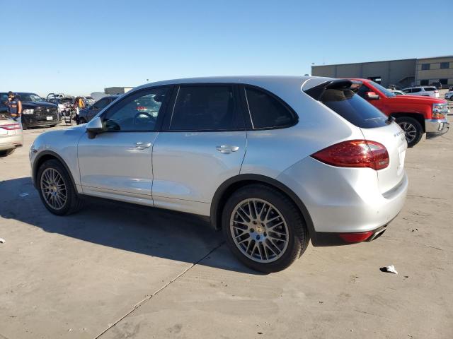 Photo 2 from auction – 2011 PORSCHE CAYENNE S with VIN WP1AB2A27BLA52302
