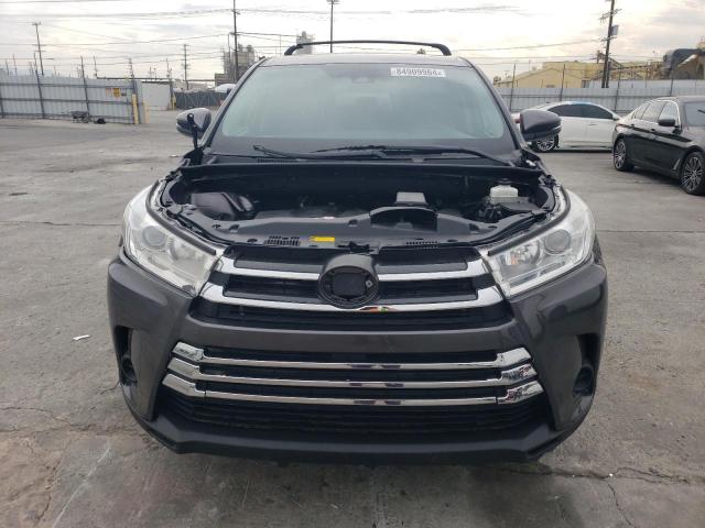 Photo 5 from auction – 2019 TOYOTA HIGHLANDER with VIN 5TDZZRFH9KS303437