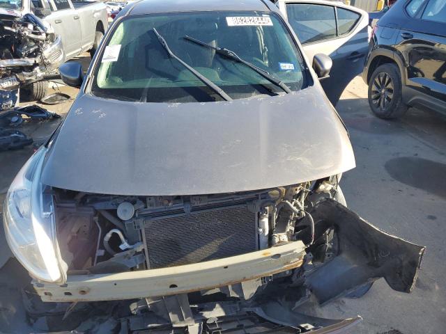 Photo 5 from auction – 2017 NISSAN VERSA S with VIN 3N1CN7AP8HL849734