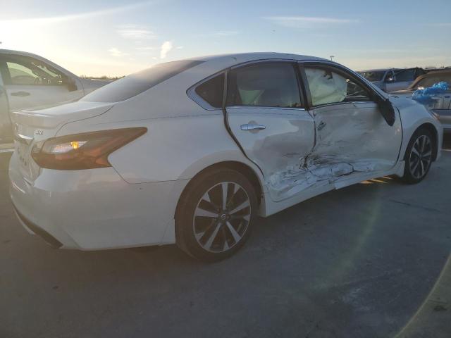 Photo 3 from auction – 2017 NISSAN ALTIMA 2.5 with VIN 1N4AL3AP2HN322913