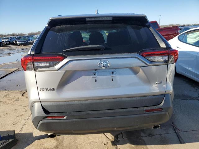 Photo 6 from auction – 2020 TOYOTA RAV4 XLE with VIN 2T3W1RFV2LC074228