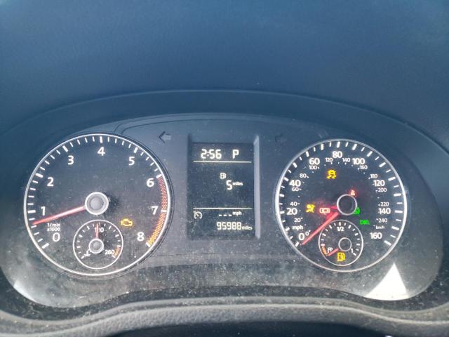 Photo 9 from auction – 2015 VOLKSWAGEN PASSAT S with VIN 1VWAT7A3XFC063754