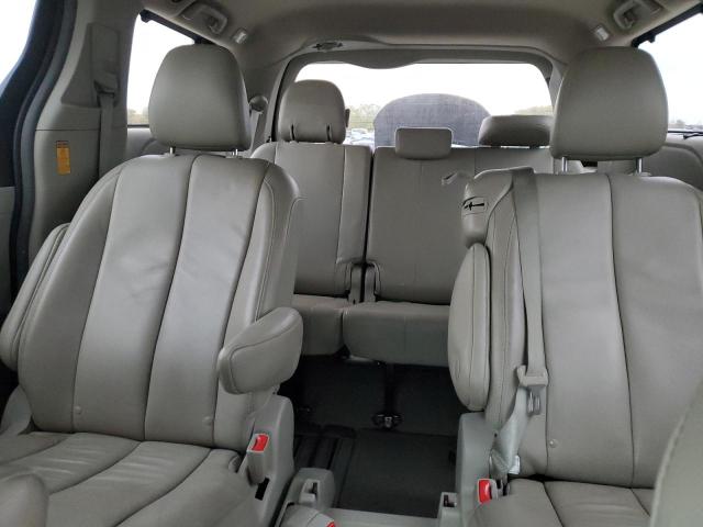 Photo 10 from auction – 2013 TOYOTA SIENNA XLE with VIN 5TDYK3DC8DS397771