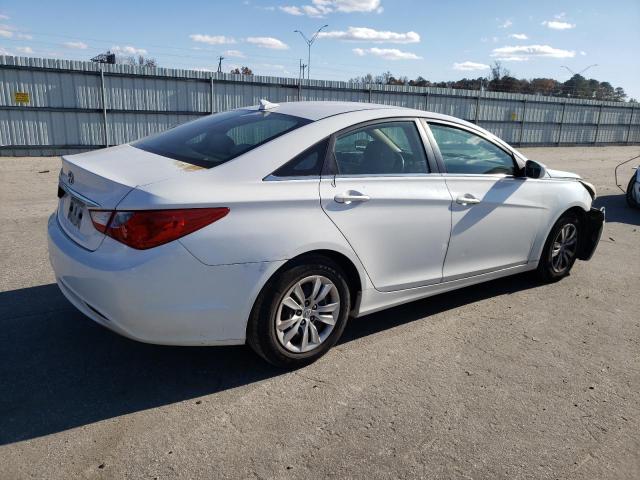 Photo 3 from auction – 2012 HYUNDAI SONATA GLS with VIN 5NPEB4AC5CH350795
