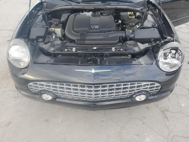 Photo 11 from auction – 2002 FORD THUNDERBIR with VIN 1FAHP60A02Y118585