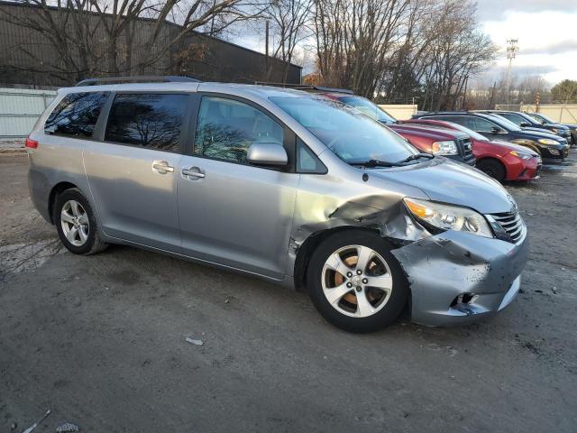 Photo 4 from auction – 2012 TOYOTA SIENNA LE with VIN 5TDKK3DC7CS203445